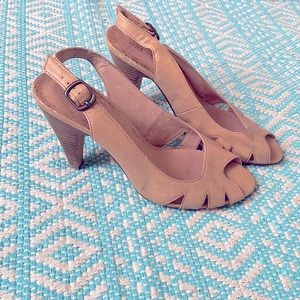 Nine West Sandal